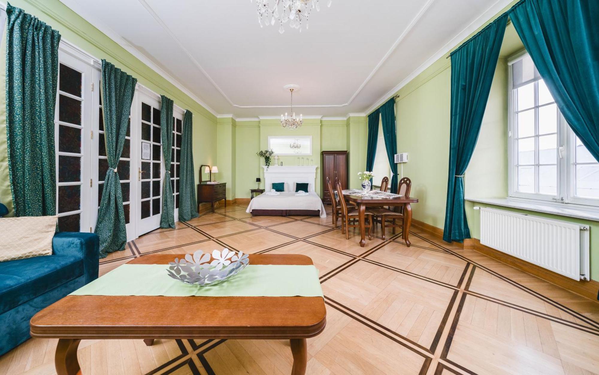 Apartamenty W Palacu Pod Baranami Cracóvia Exterior foto