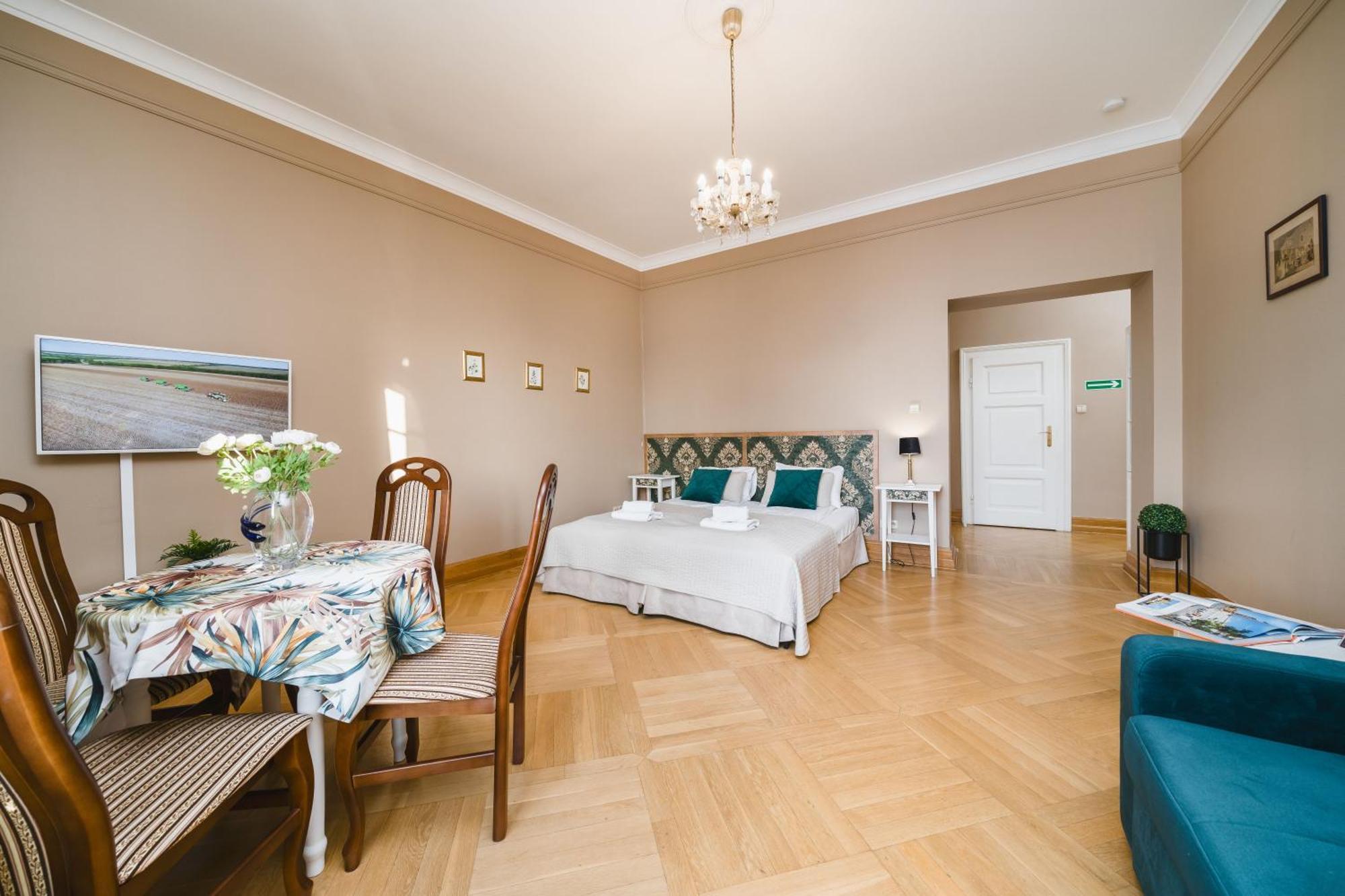 Apartamenty W Palacu Pod Baranami Cracóvia Exterior foto