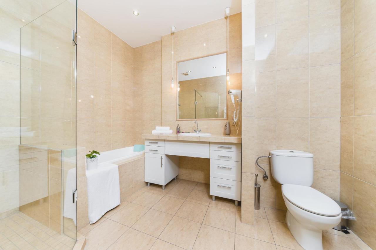 Apartamenty W Palacu Pod Baranami Cracóvia Exterior foto